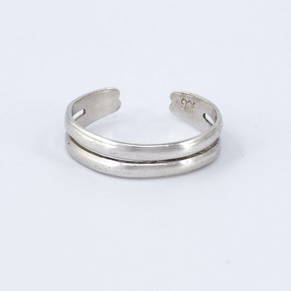 Vintage Sterling Silver 925 Toe Ring – Size 4.5 - Picture 2 of 10